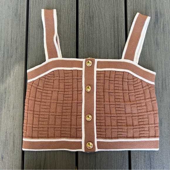 **SIZE L** Contrast Trim Button Detail Crop Knit Top (Chanel lookalike) rare - Picture 1 of 4